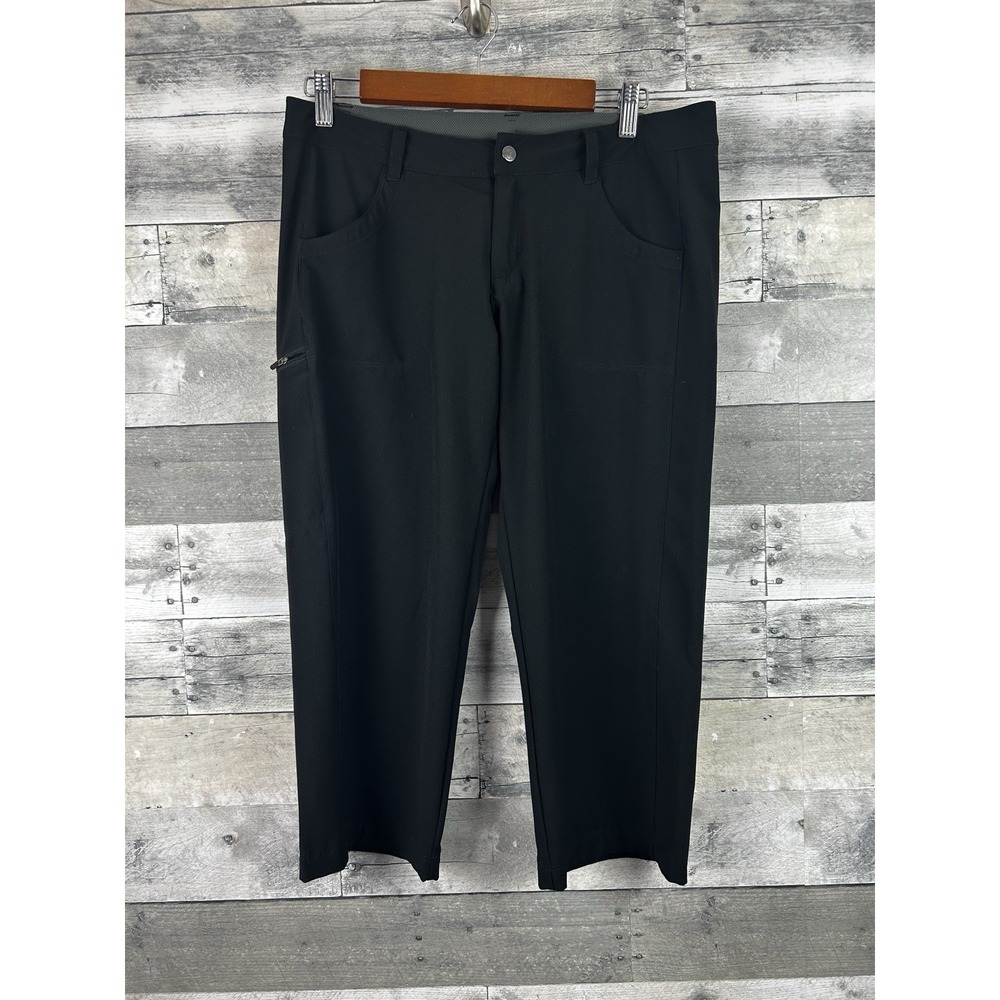 Patagonia Women's Black Cropped Hiking Pants 8
